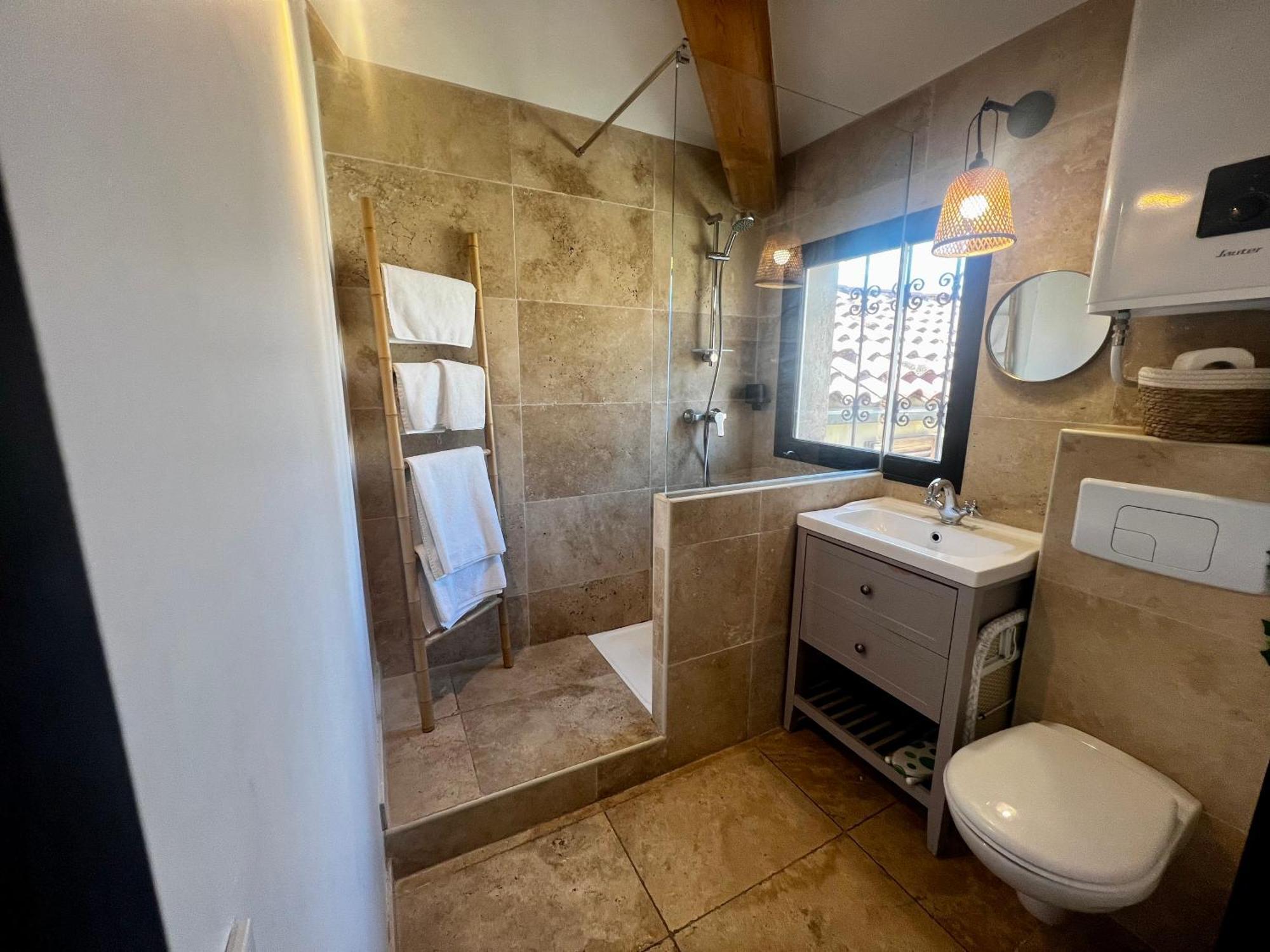 Le Clocher De Cassis Exterior photo